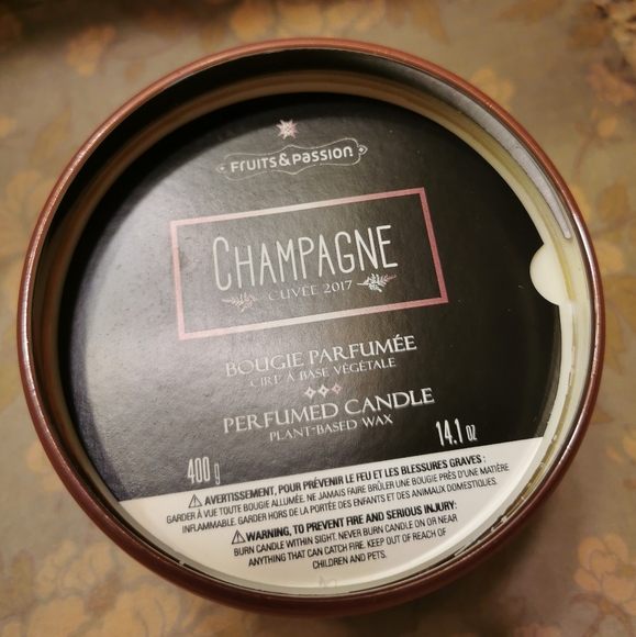 Fruits and Passion 3-wick Perfumed Candle - Picture 4 of 4